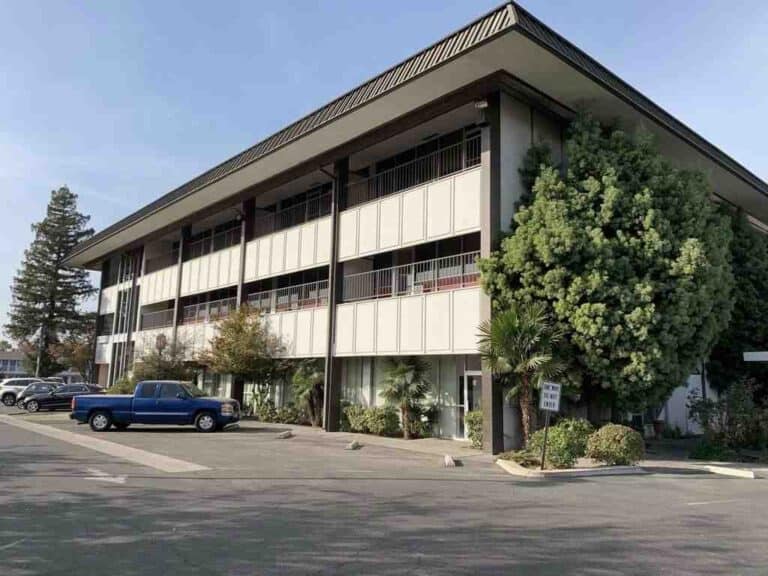 Hard Money purchase loan on an office building in Fresno California